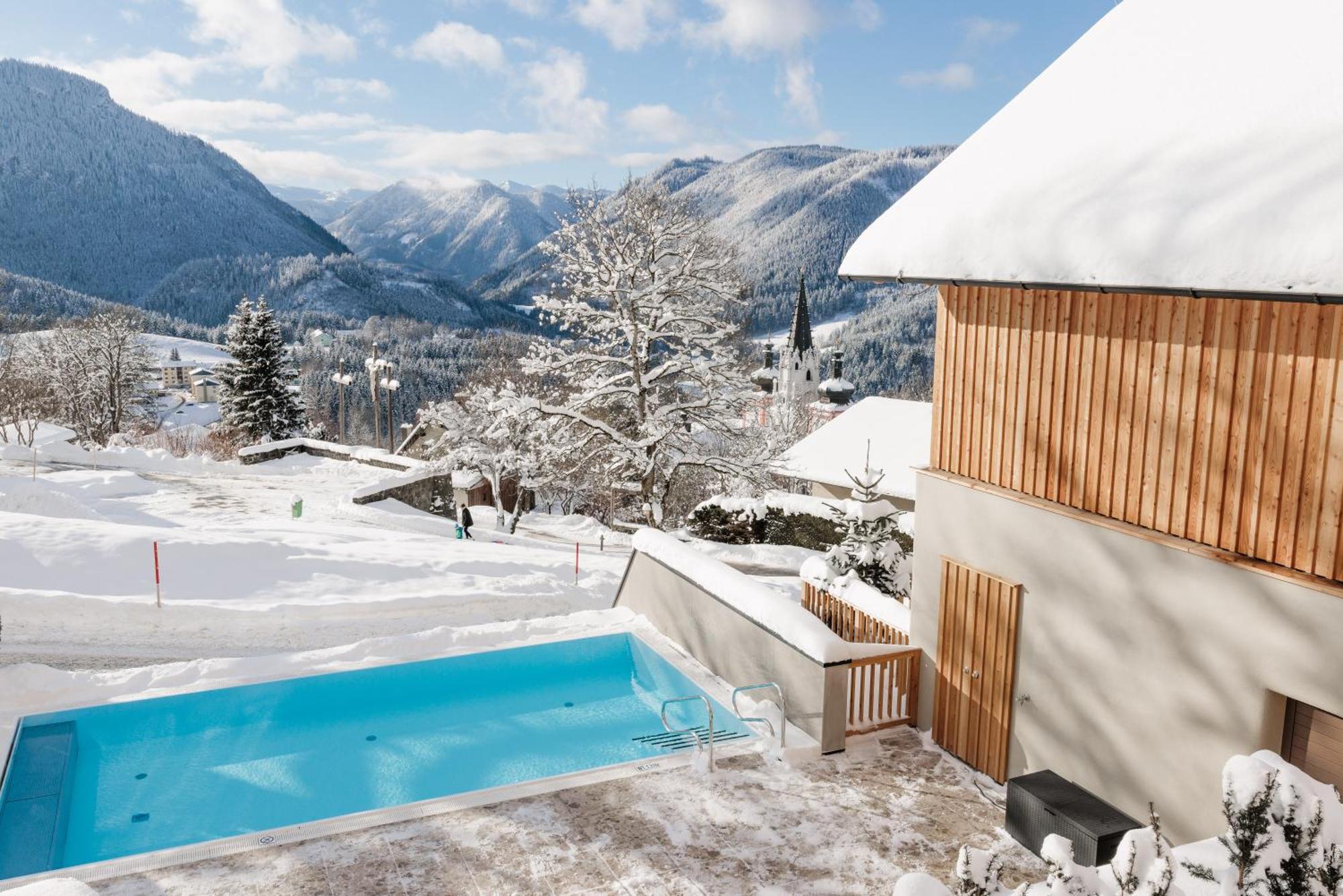 Hideaway Hotel Montestyria Chalets & Suiten Mariazell Exteriör bild