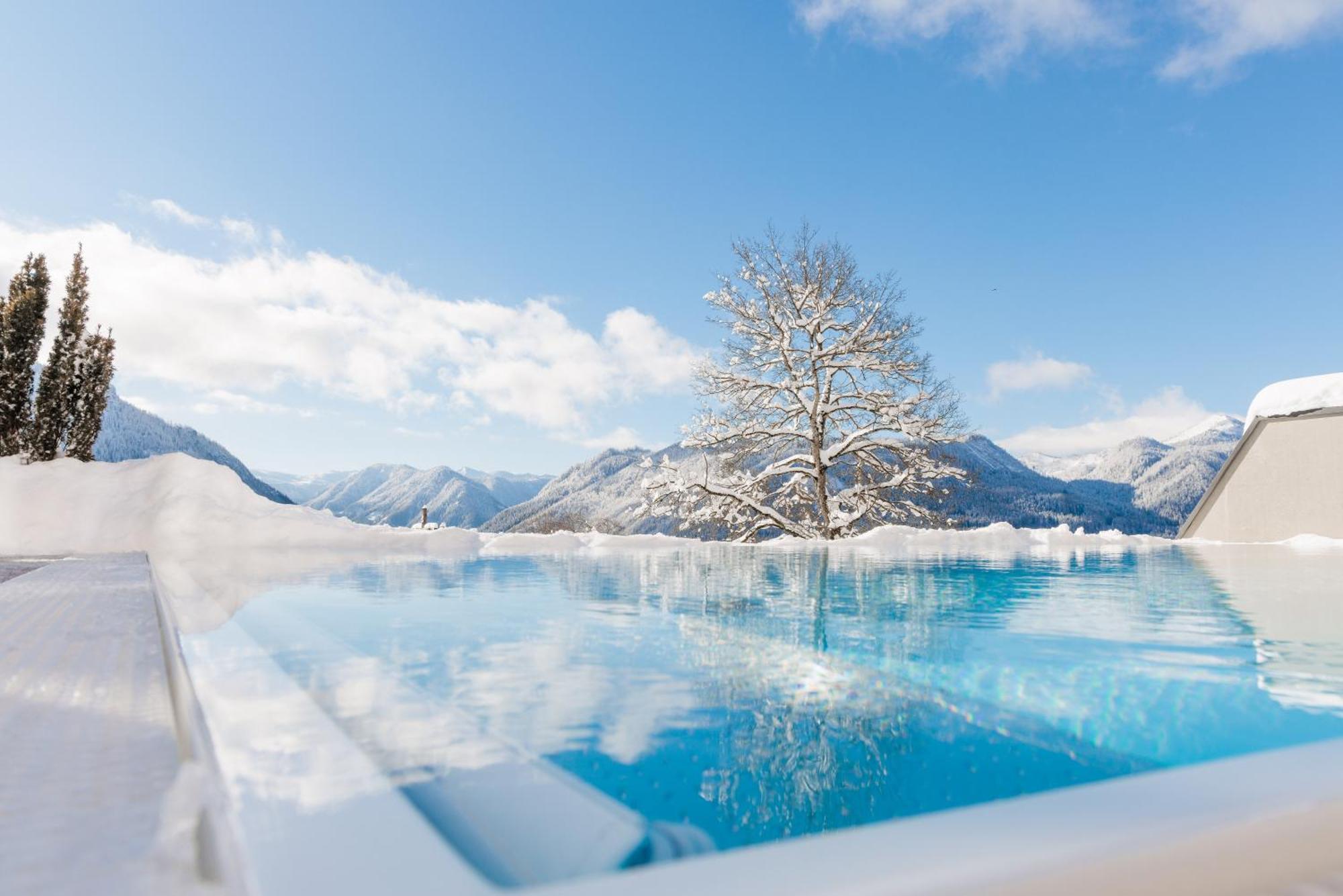 Hideaway Hotel Montestyria Chalets & Suiten Mariazell Exteriör bild